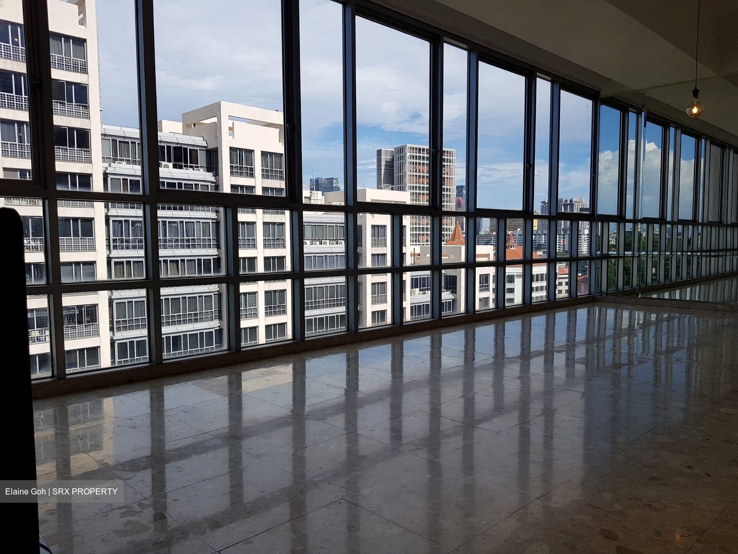UE Square (D9), Apartment #588049211